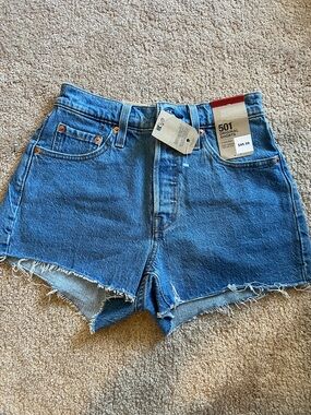 🔥 Levi's 501 Cutoff Denim Shorts in Blue size 25 new